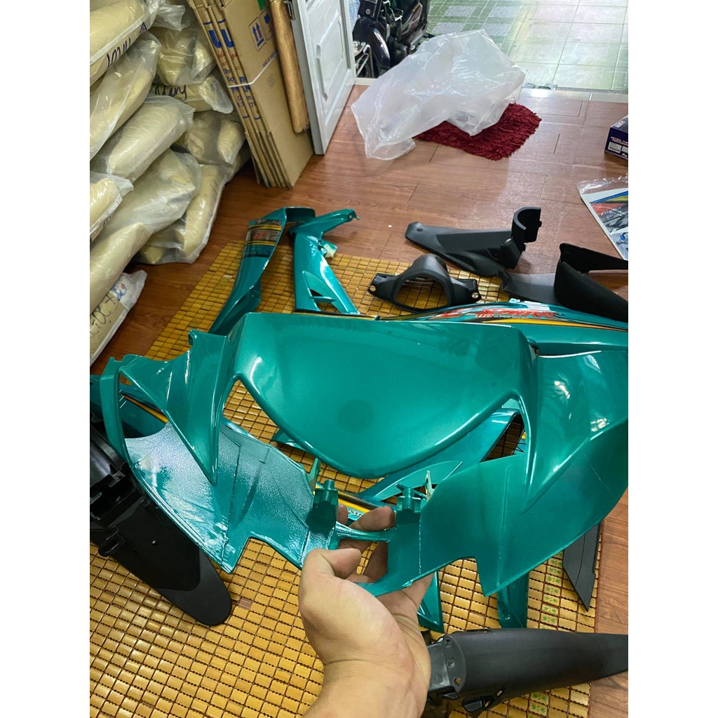 Dàn áo Sirius hàng Việt Nam loại 1 màu Lục Bảo