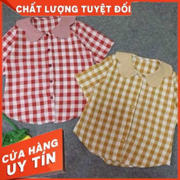 Áo sơ mi cổ peter pan - vải linen kẻ đỏ