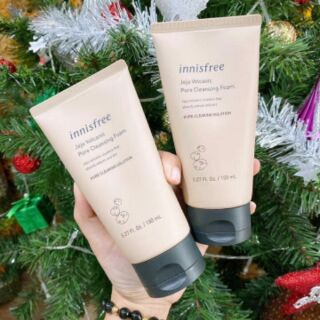 SỬA RỬA MẶT TRO NÚI LỬA INNISFREE JEJU