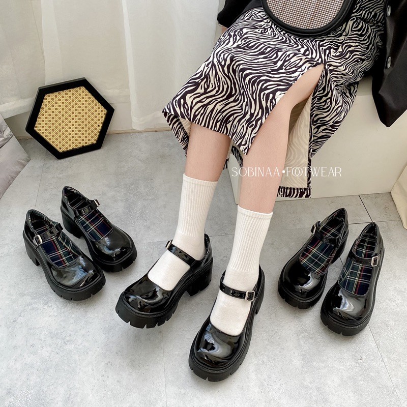 sandal bít mũi siêu xinh