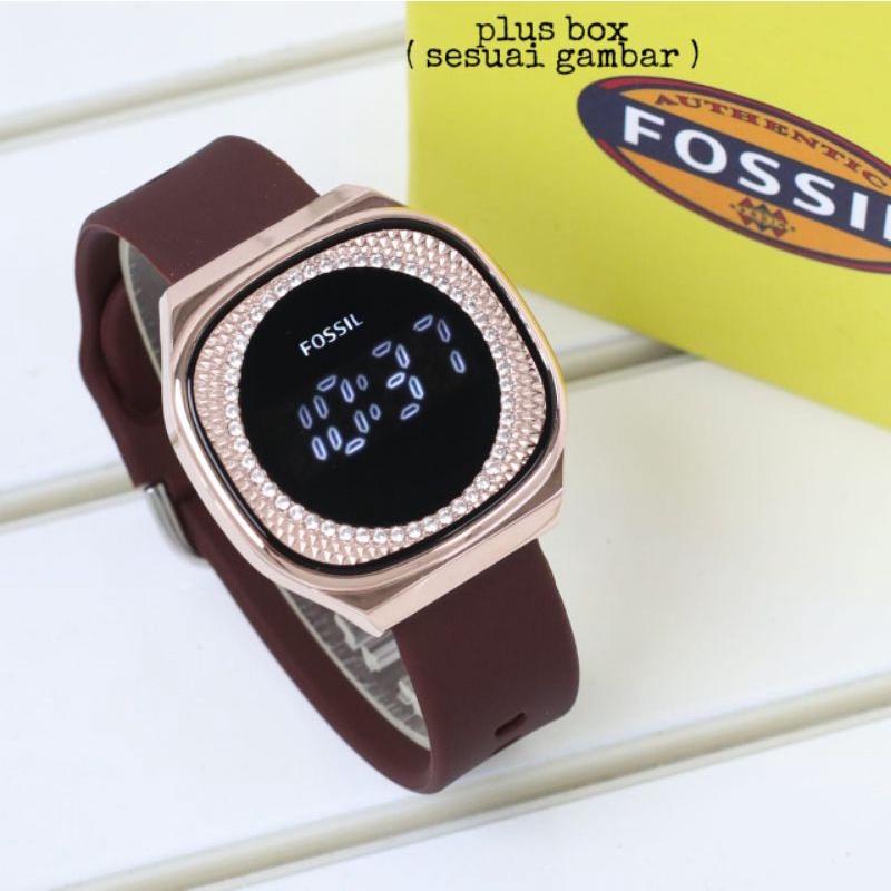 Đồng Hồ Nữ Fos Xxx Cao Su 4Cm Ngày Hoạt Động Mặt Trăng Hoạt Động Theo Hộp Ảnh Và Hình Ảnh