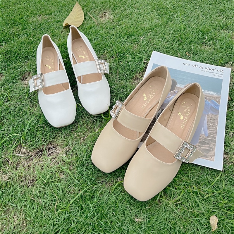 Giày cao gót bít mũi khoá đá mũi vuông đế vuông cao gót 4f thời trang Shoes Paradise L058