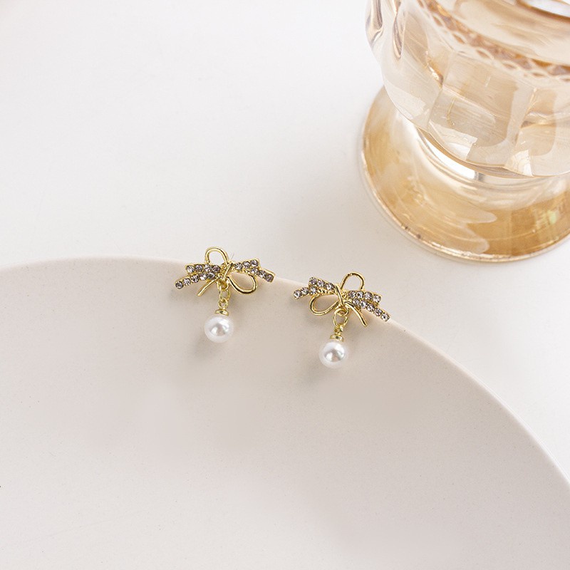 1 Đôi Bông Tai Hình Nơ Đính Pha Lê Và Ngọc Trai Thời Trang Ngọt Ngào Cho Nữ