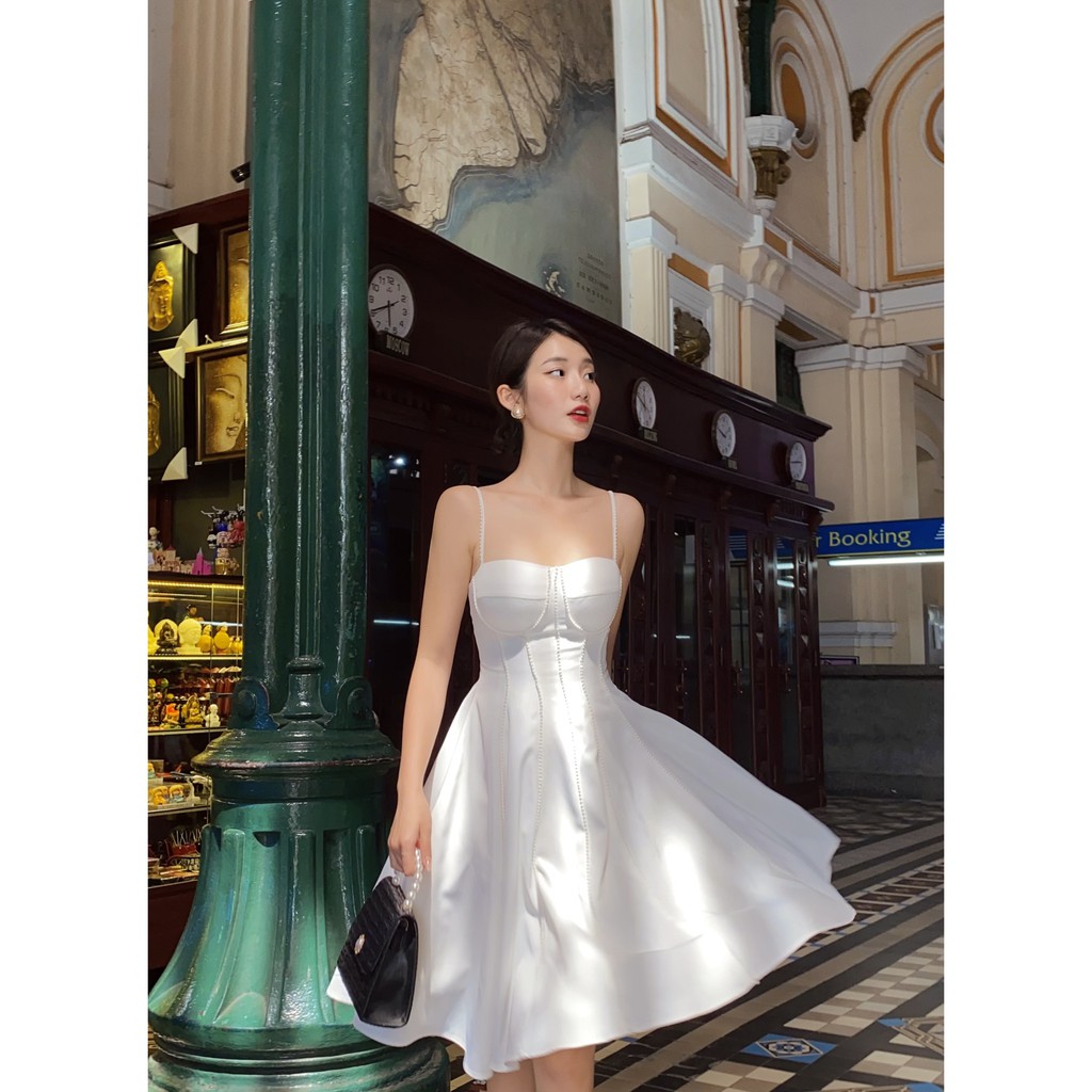 [Mã SKAMSALEP6 giảm 10% tối đa 100K đơn 150K] SÒ VINTAGE - SIERA Đầm xòe hai dây cúp chén viền ren | BigBuy360 - bigbuy360.vn