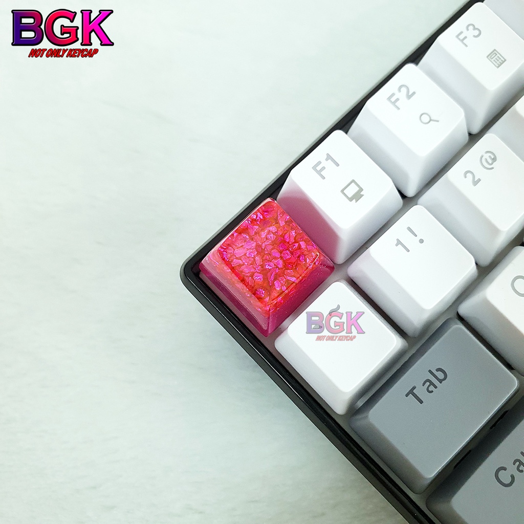 Keycap Lẻ Tinh Thể Hồng Pink Crystal Keycap SA profile ( keycap resin độc lạ )( Keycap Artisan )