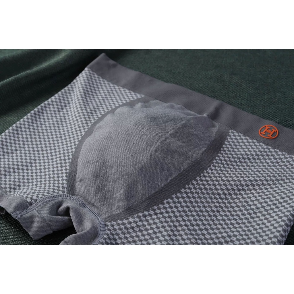 Hộp 3 Quần Lót Boxer Thể Thao Không Đường May Cỡ Lớn Thoải Mái Thoáng Khí Phong Cách Mới Cho Nam