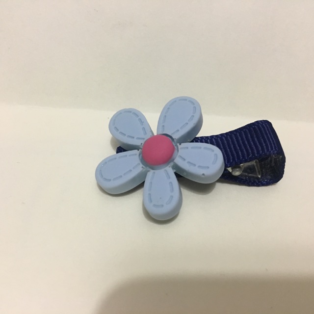 Kẹp tóc bông hoa
