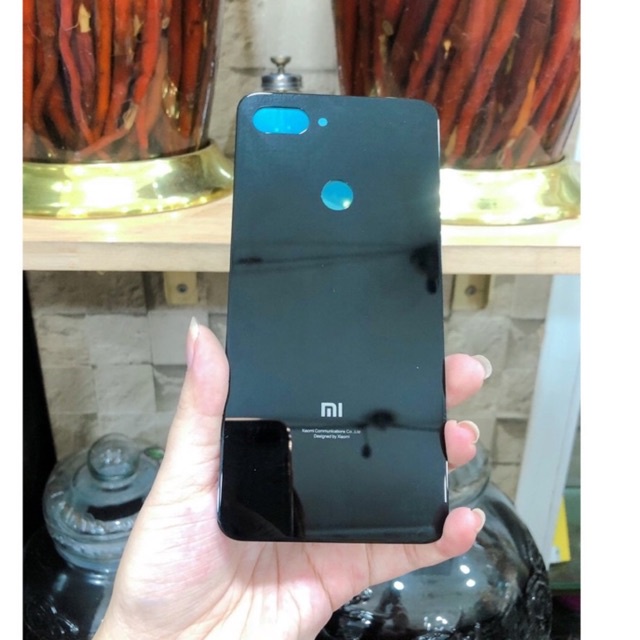 Nắp lưng Xiaomi Mi 8 Lite Hàng Sịn giá siêu Rẻ