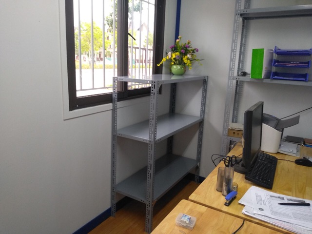 Kệ sắt v lỗ đa năng 3 tầng Dài 1m Rộng 30 cao 1,2m