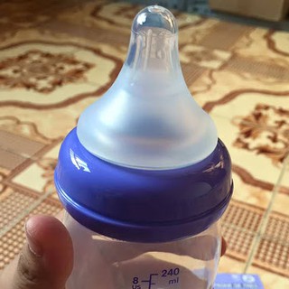 Bình sữa Lansinoh Momma 240ml
