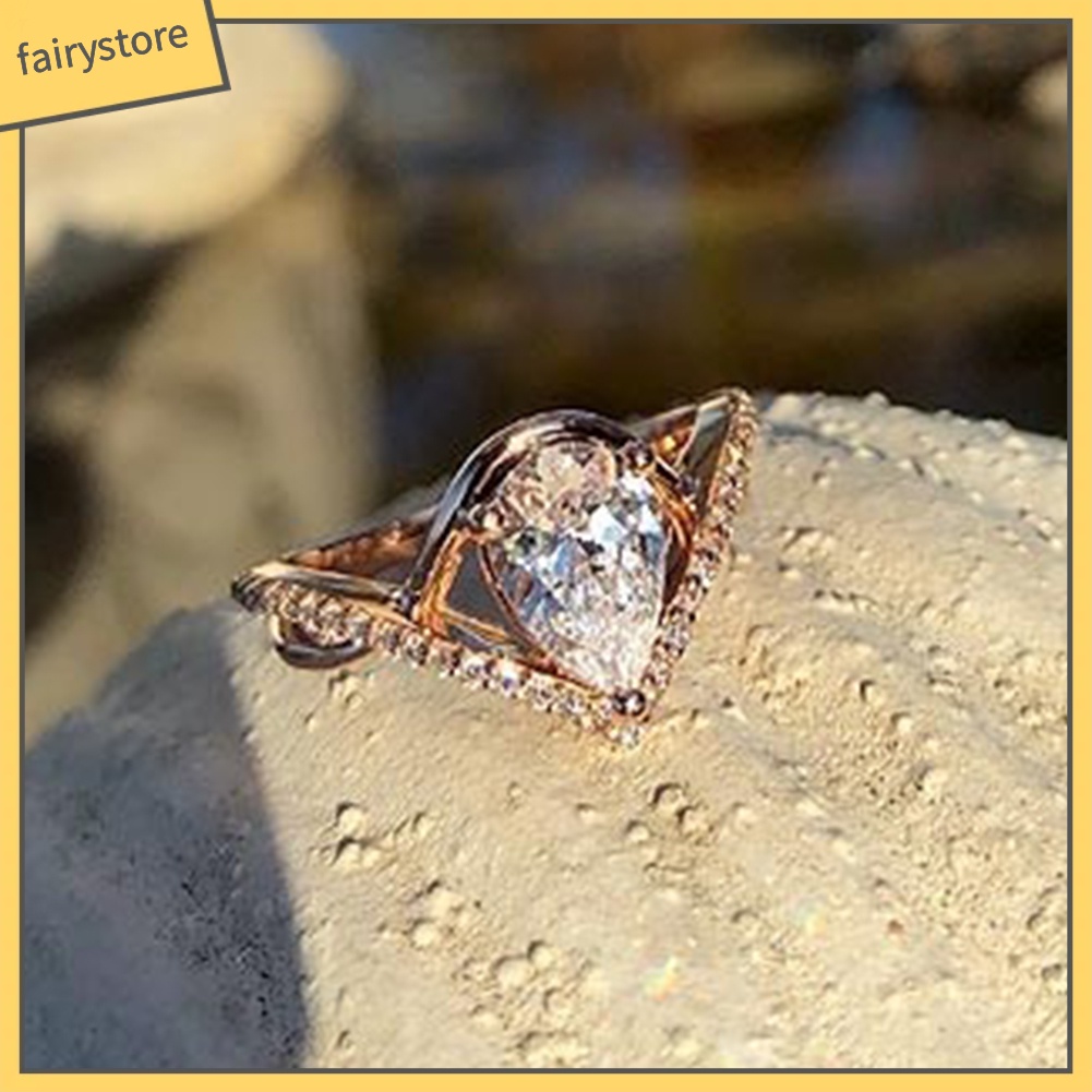 Nhẫn Hợp Kim Đính Đá Hình Giọt Nước Xinh Xắn