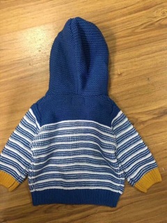 Áo len bé trai dư xịn
