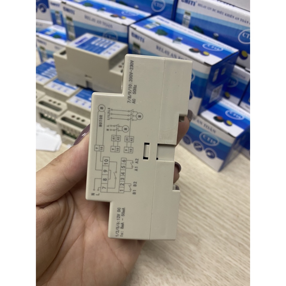 Combo 02 cái Rơ le an toàn CHITI chuyển đổi điện 220v về 12 v.