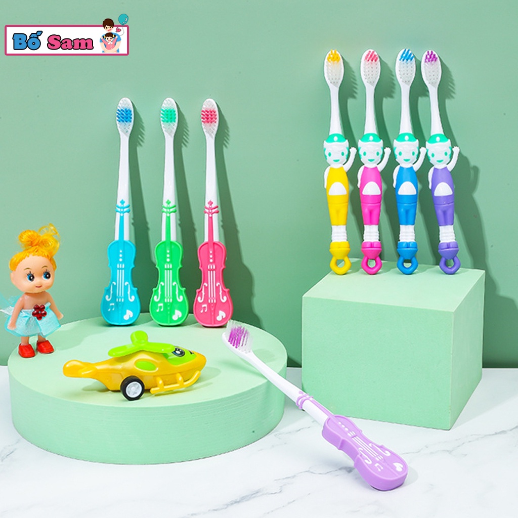Bàn chải đánh răng trẻ em tặng kèm đồ chơi cho bé 2-12 tuổi Shop Bố Sam