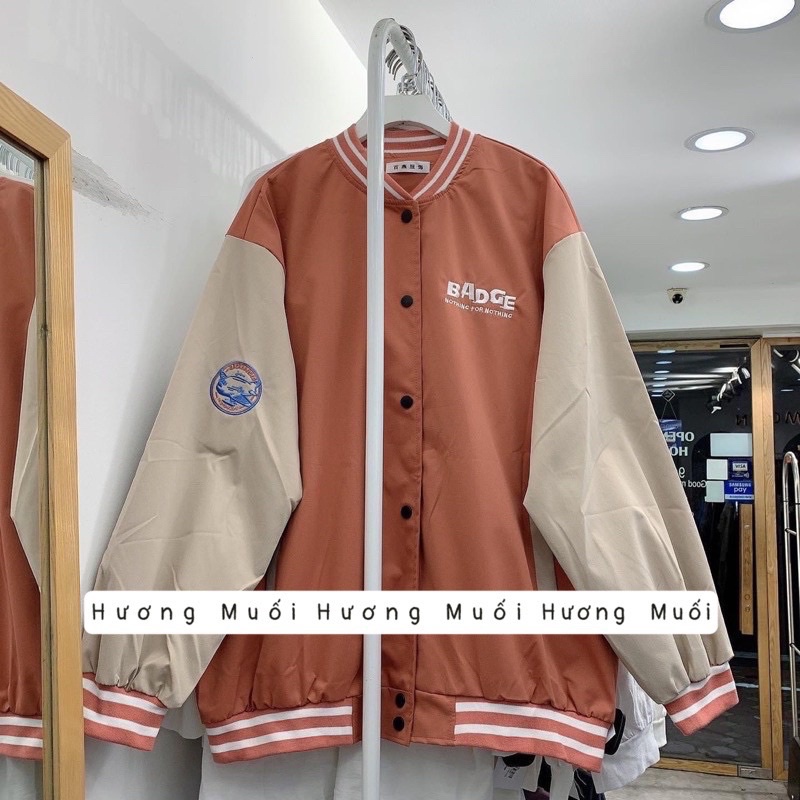 Áo bomber pha tay thêu chữ bo viền - hàng QC