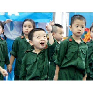 Bộ quần áo bộ đội dành cho bé