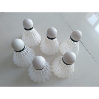 quả cầu lông nhựa