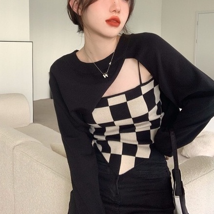 Porozi  Set áo khoác và áo hai dây họa tiết caro phong cách Hàn Quốc cho nữ