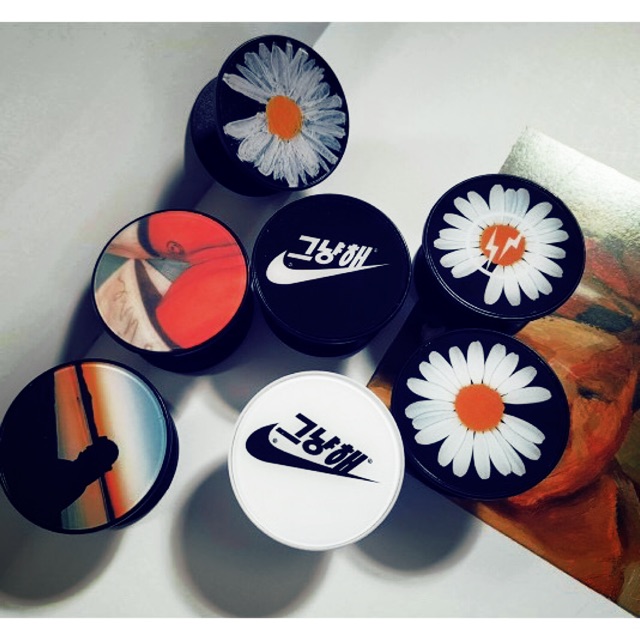 CUC Chống điện thoại Popsocket hoa cúc x NIKE x PEACEMINUSONE x GDRAGON