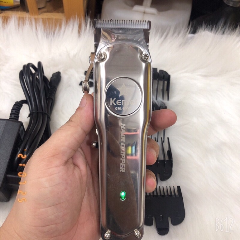 Tông đơ cắt tóc không dây chuyên nghiệp KEMEI-1997 - Chất liệu hợp kim nhôm - Hàng chính hãng, bảo hành 12 tháng