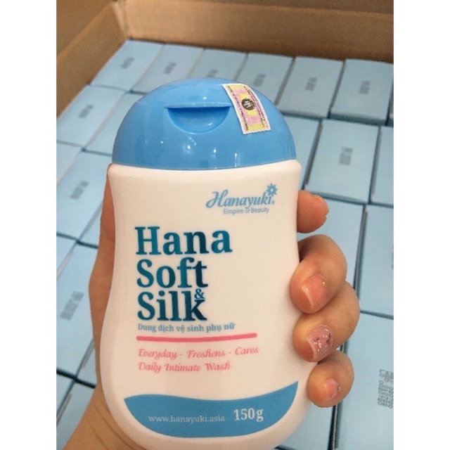 DUNG DỊCH VỆ SINH HANA SOFT SILK