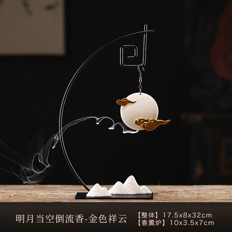 Thác Khói Trầm Hương Trăng Treo Thác Xông Trầm Trăng