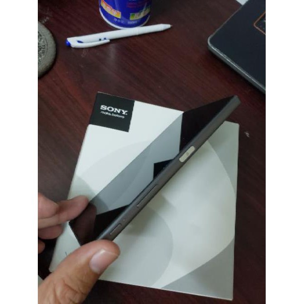 HCM- điện thoại SONY XPERIQ Z5 mới Fullbox