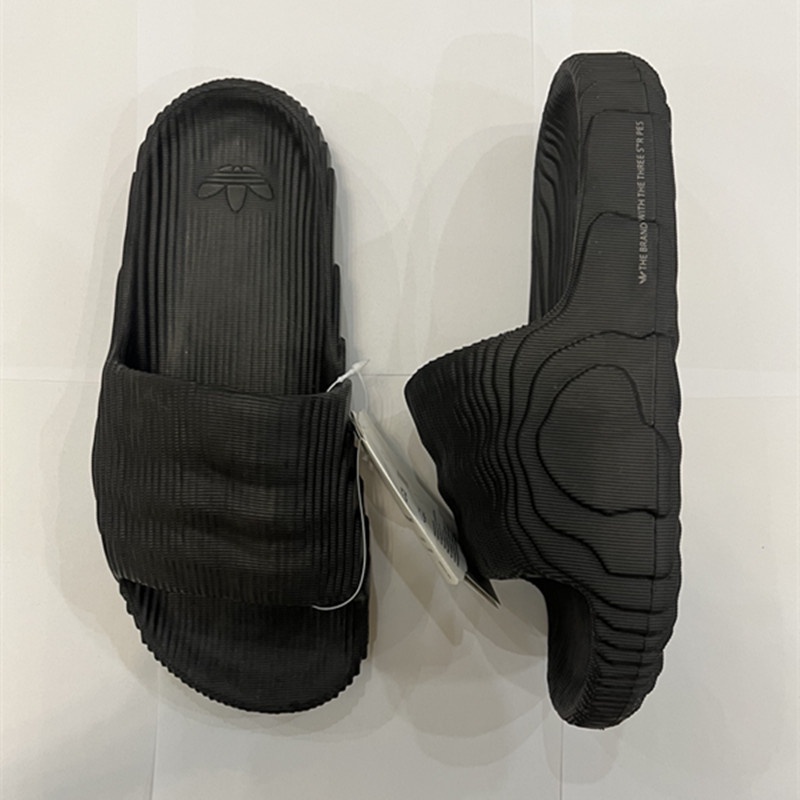 Dép Đi Trong Nhà Chất Liệu Mềm Mại Chống Thấm Nước size 36-45 Cho Nam Và Nữ