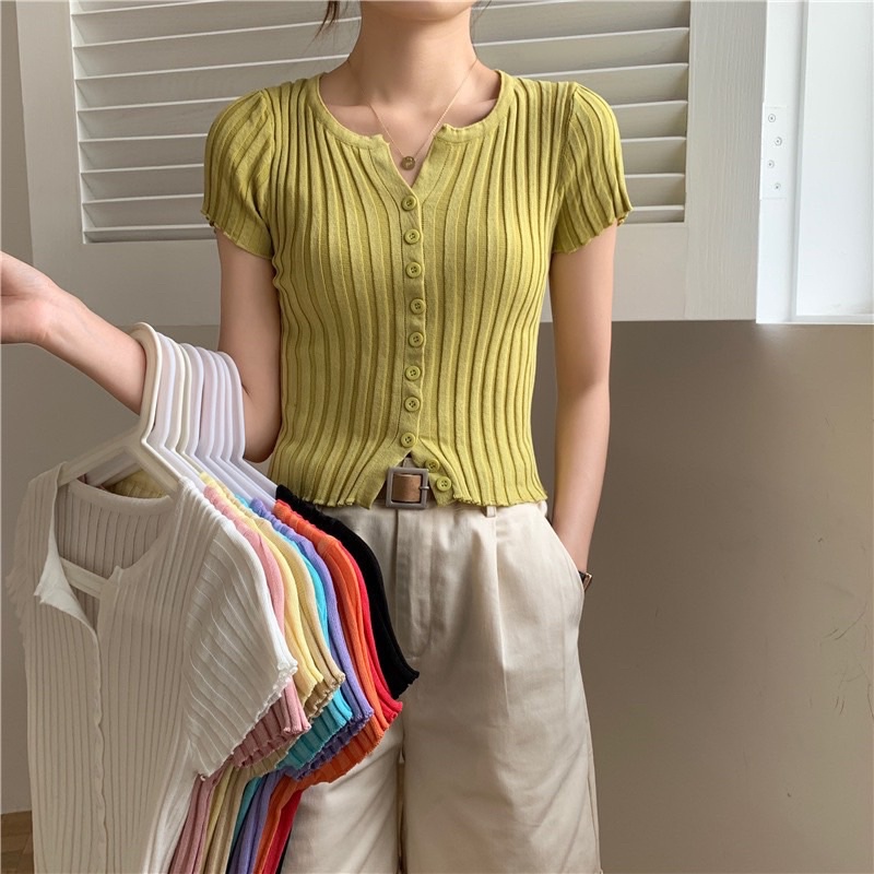 Áo len cộc tay cổ trơn cài khuy