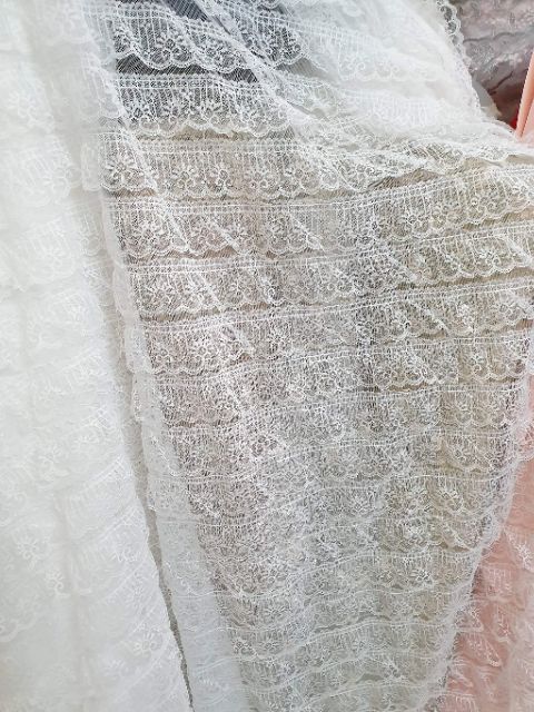 Vải ren tầng