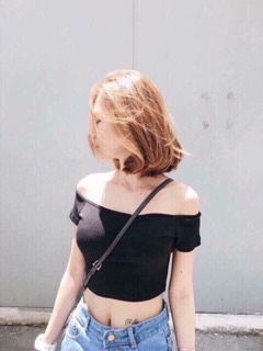 Áo croptop bẹt vai