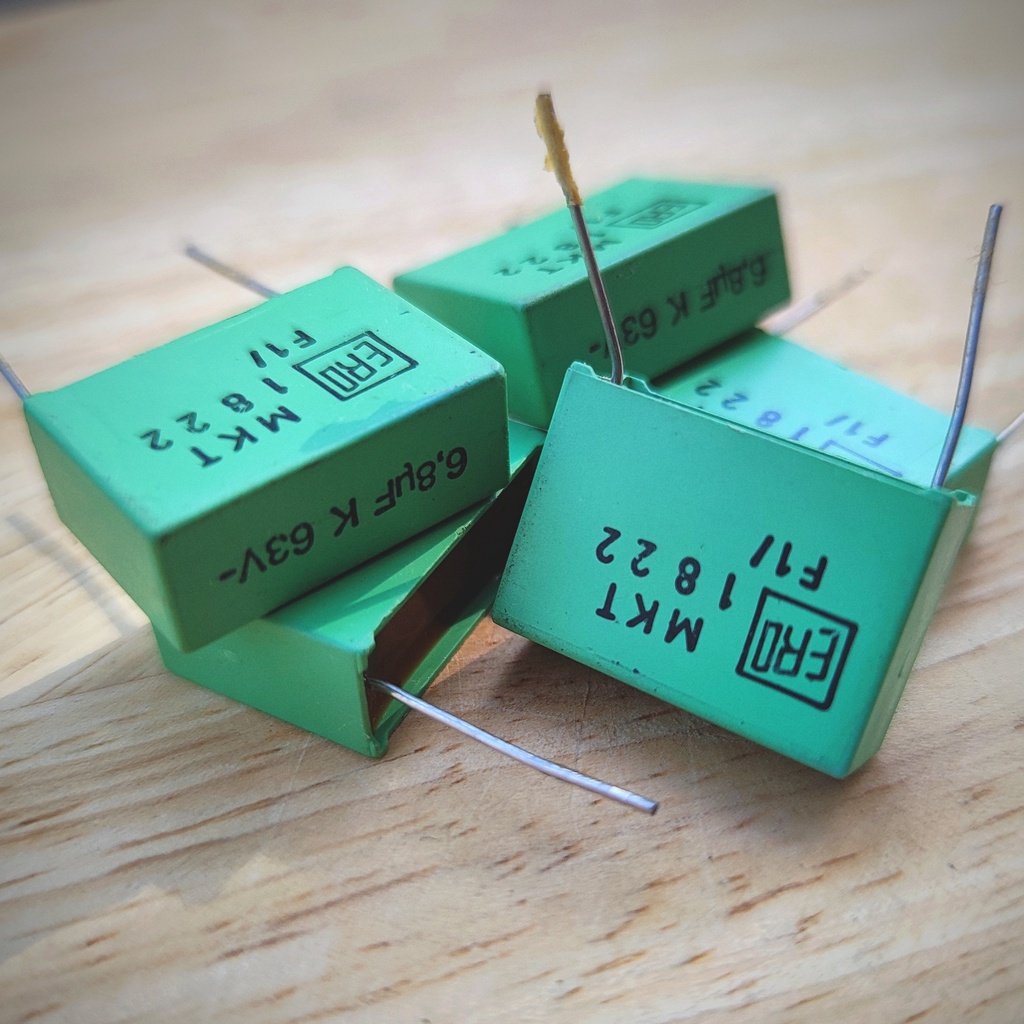 Tụ điện ERO MKT 1822 6.8uF/63V