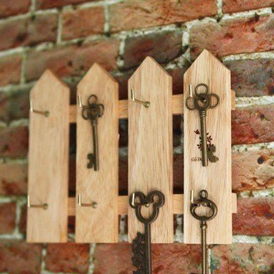 Hàng rào chìa khóa 4 thanh   - Kích thước: 3.5 x 20.5 x 17 cm - Gỗ tự nhiên