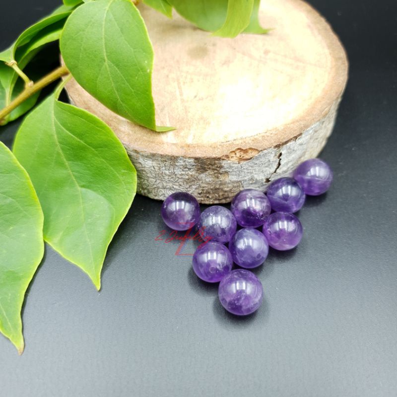 1 hạt đá màu tím