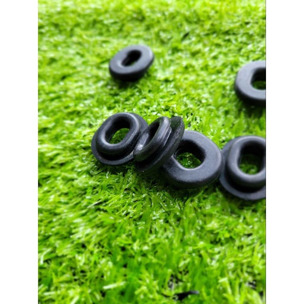 Caosu dàn áo hình oval , sử dụng cho vị trí ốp bình xăng , sườn gắn ốp nhựa , xài cho tất cả mọi loại xe