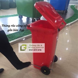 Thùng rác công cộng 240lit có gắn bàn đạp chân