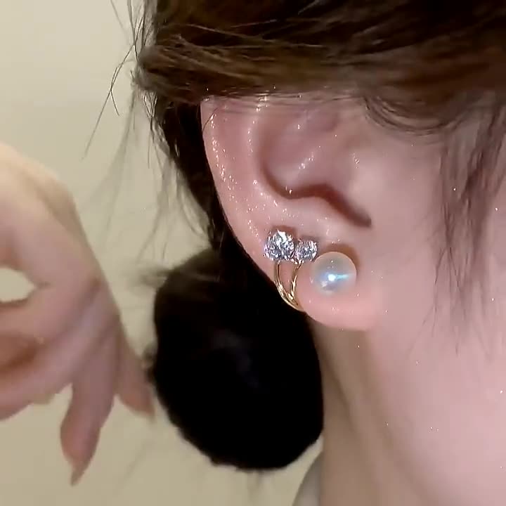 Khuyên tai nữ mạ vàng uốn ôm tai kiểu cách TB597