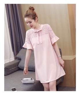 Đầm form rộng phối ren