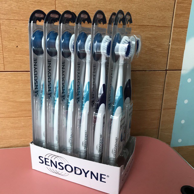 Bàn Chải Đánh Răng Sensodyne, Đặc Biệt Cho Răng Nhạy Cảm