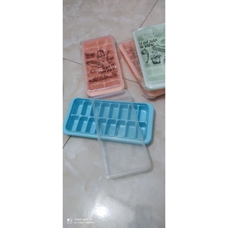 KHAY VỈ ĐÁ CÓ NẮP 16 VIÊN. 6934.