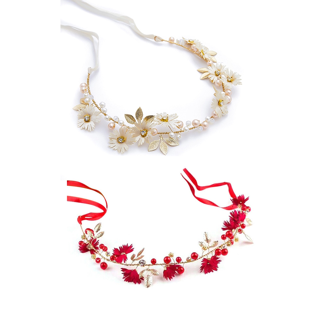 Vòng hoa cúc đính ngọc trai trang trí tóc cô dâu