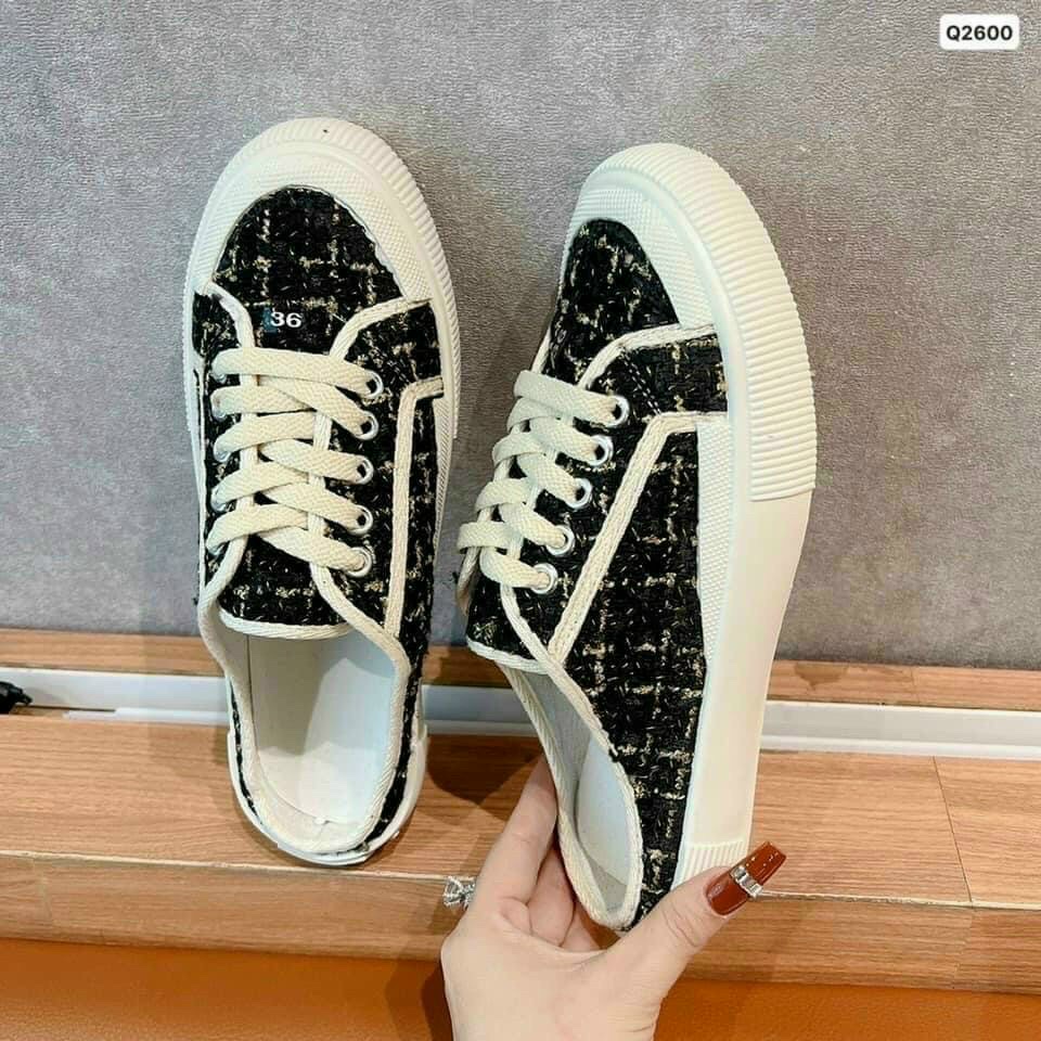 Giày Sục Nữ Zara Đế Độn 2 Màu Đen Kem Siêu Hot