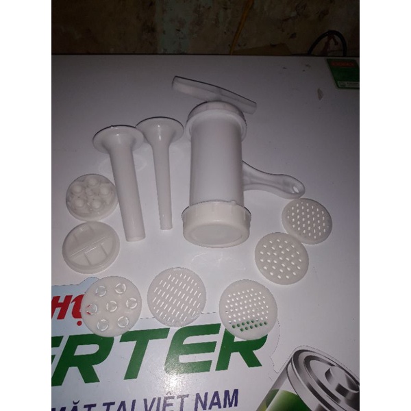 Bộ khuôn nhựa ép bún, bánh lọt, làm xúc xích....