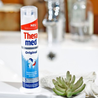 Kem đánh răng Theramed dạng ống 100ml