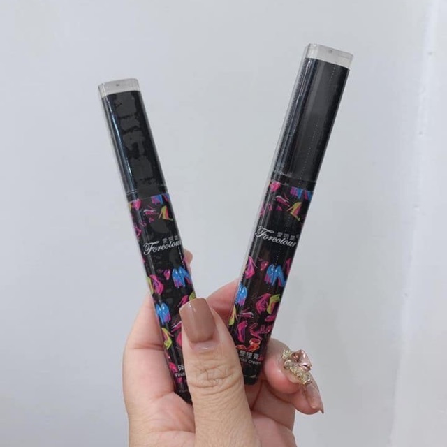 Mascara chuốt tóc con