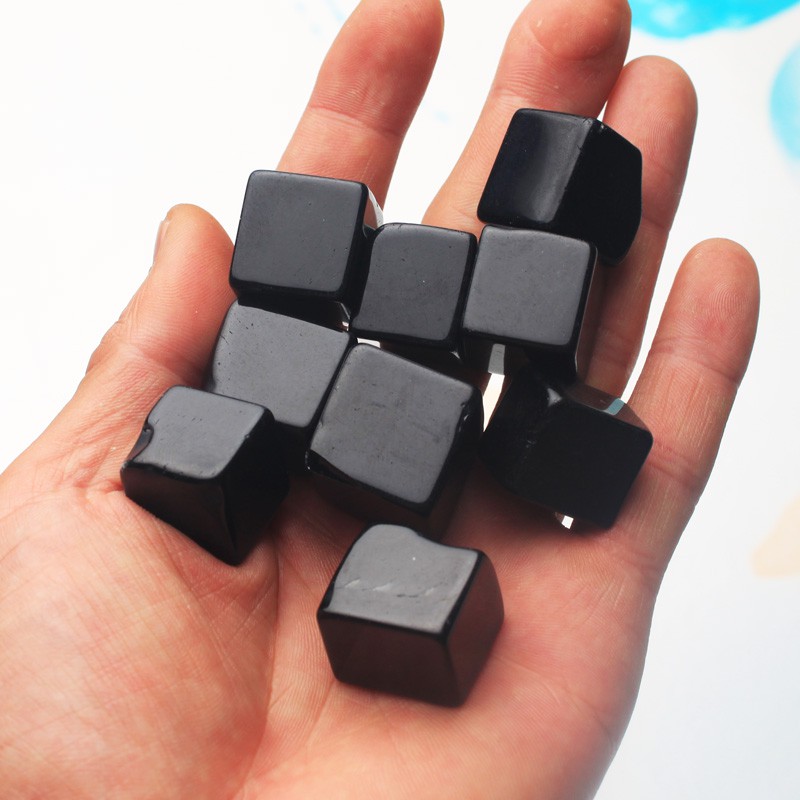 Viên đá thanh tẩy Obsidian vuông phong thủy chơi tarot | BigBuy360 - bigbuy360.vn