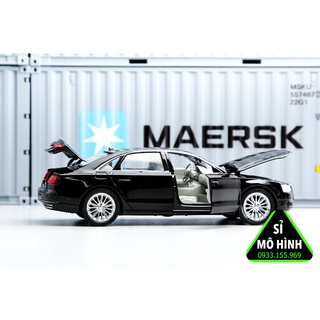 Mô hình xe Audi A8 1:32