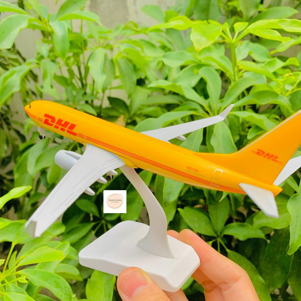 Mô Hình Trưng Bày Máy Bay Cargo Boeing 737-800 DHL Chuẩn Đẹp.