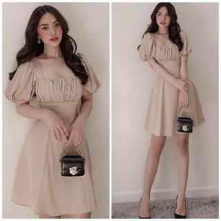 Đầm váy freesize kem nhúng ngực nút bọc