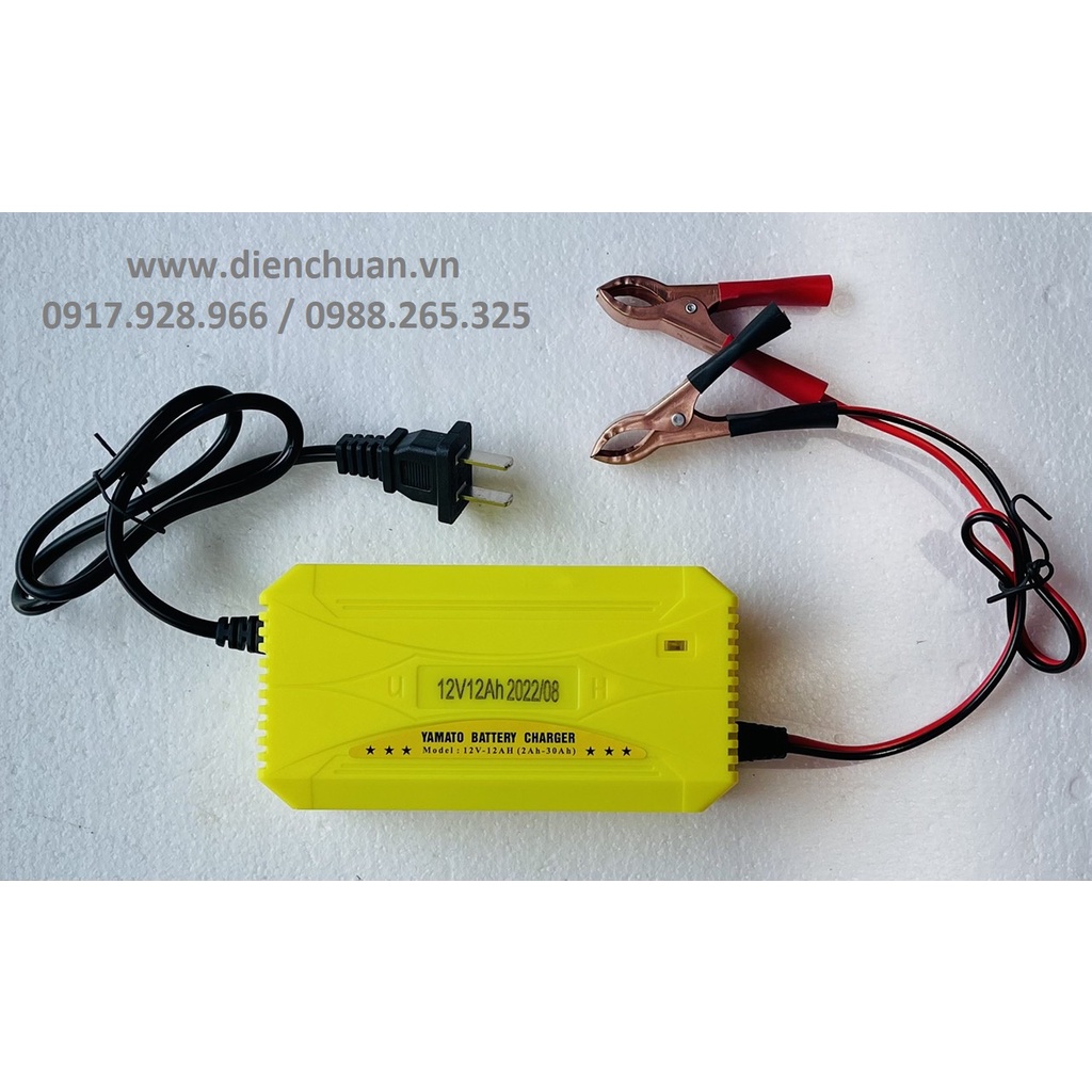 Máy nạp (sạc) ắc quy tự động Yamato 12V 12Ah ( sạc cho ắc quy từ 2Ah-30Ah)